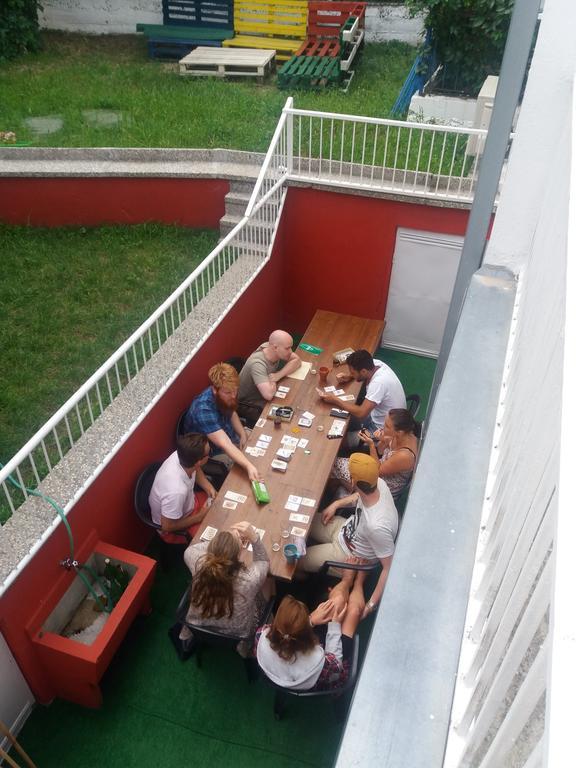 Mostar Downtown Hostel Экстерьер фото